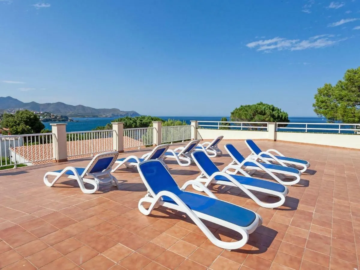 Apartment Palmiers I-4 By Interhome Llança