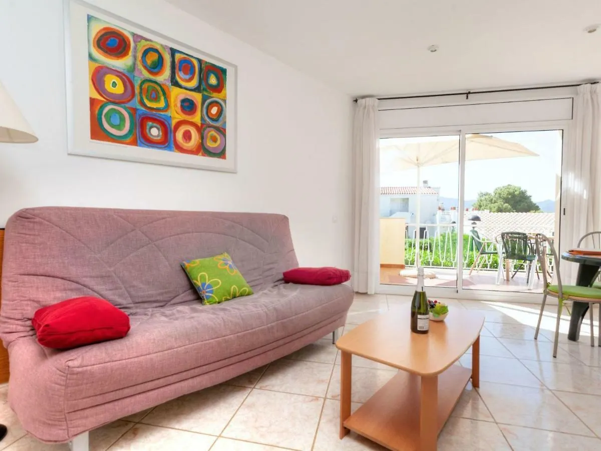 Apartment Palmiers I-4 By Interhome Llança