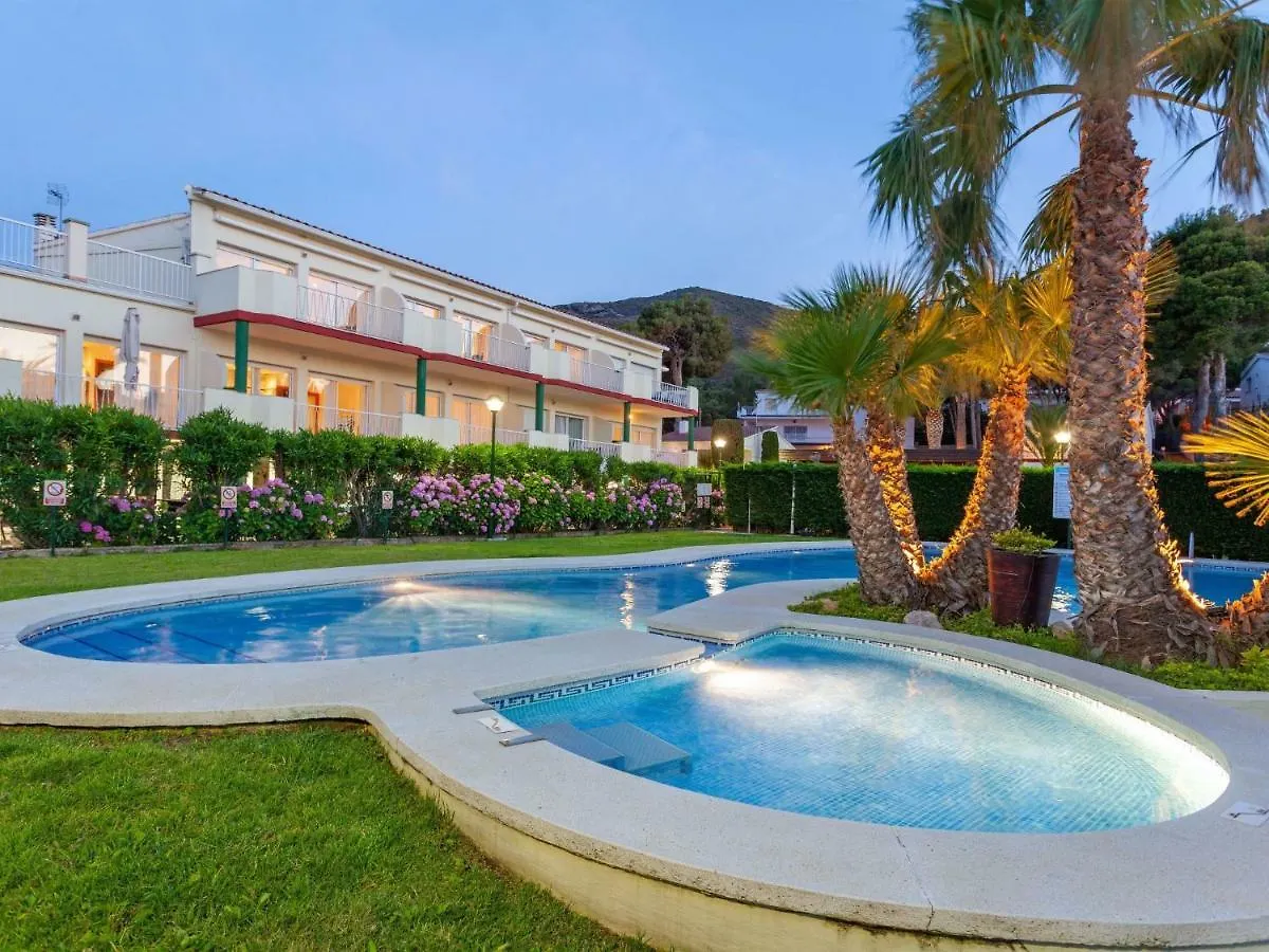 Apartment Palmiers I-4 By Interhome Llança
